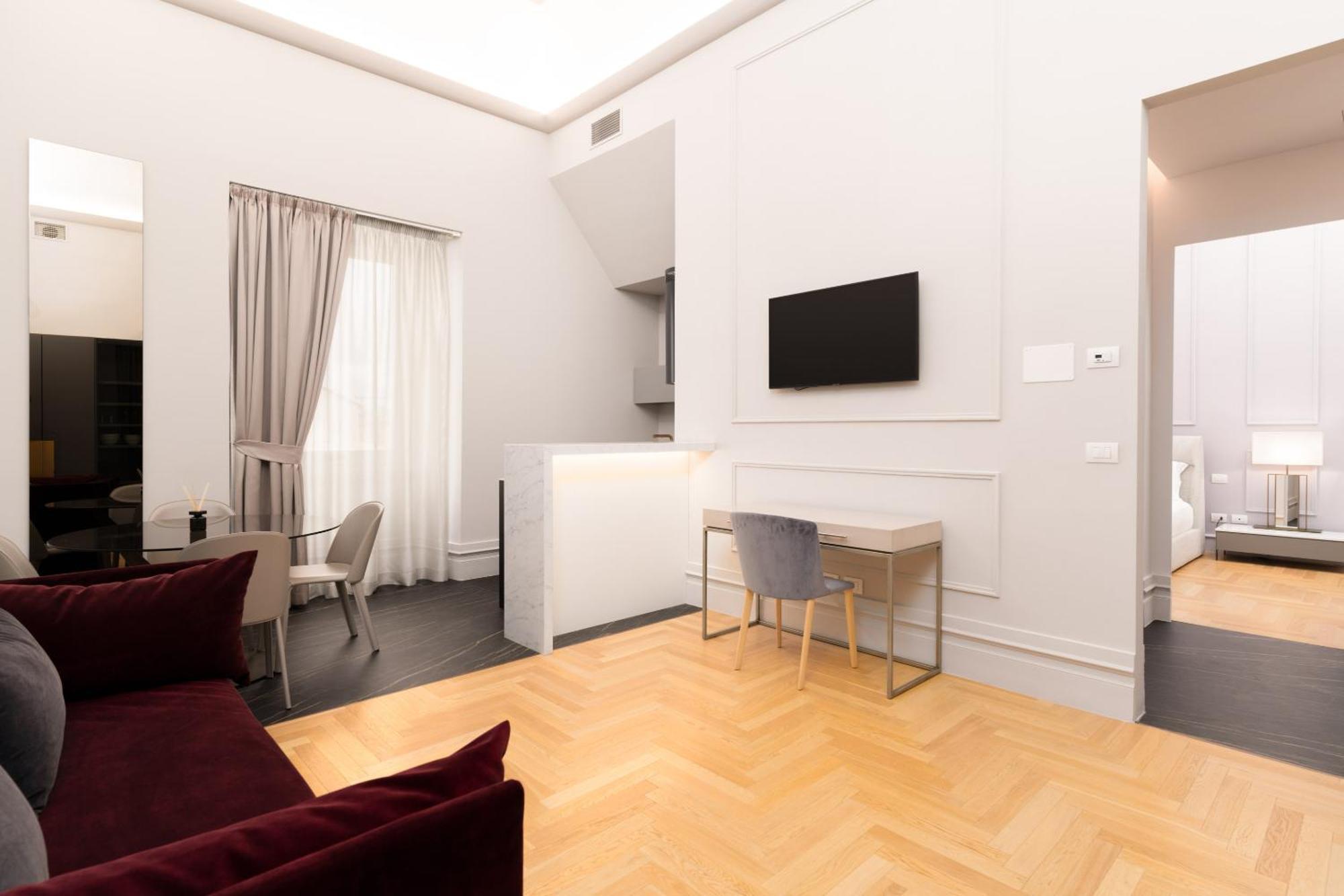 Limehome Lecce Palazzo Bn Zewnętrze zdjęcie