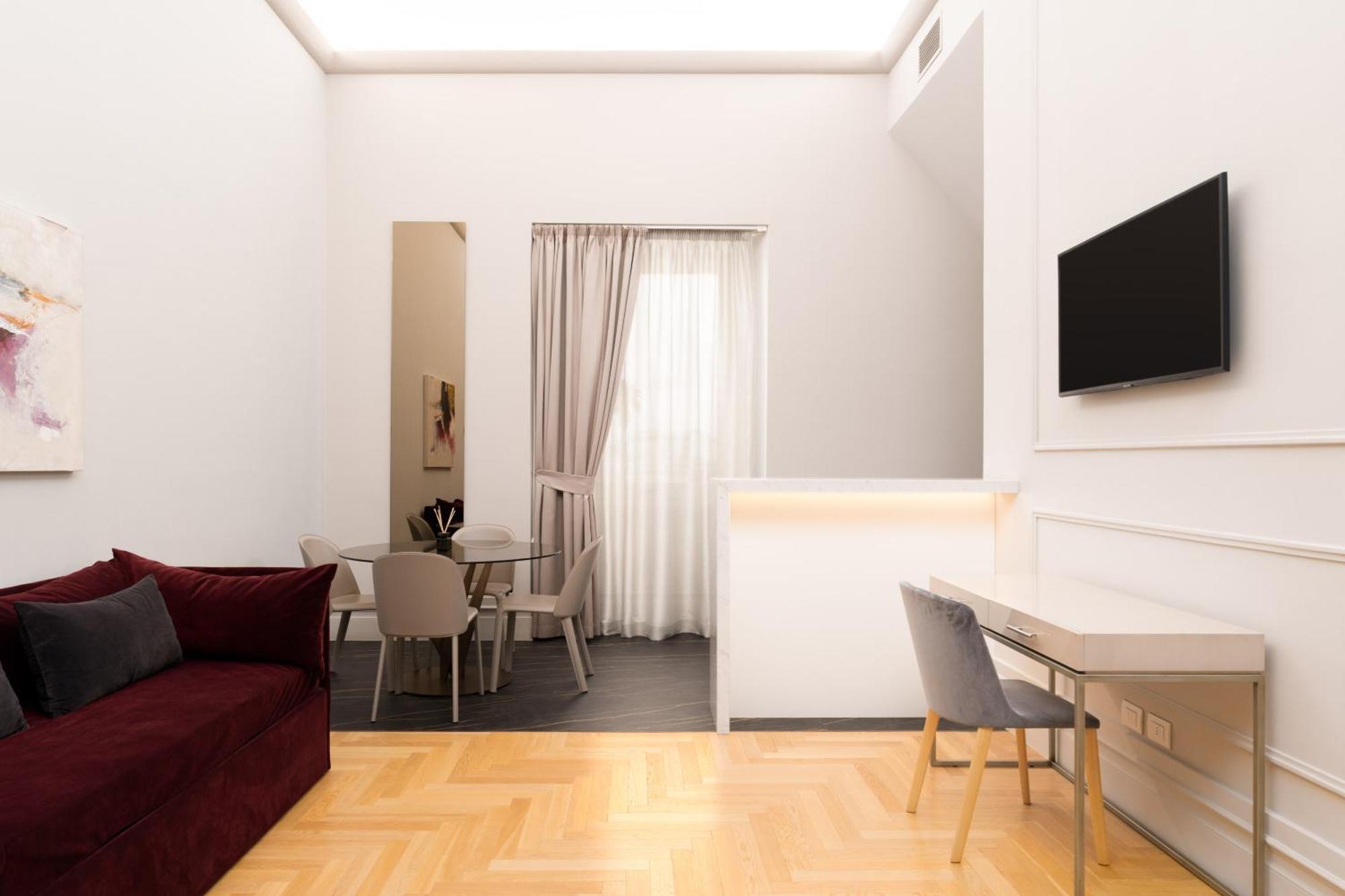 Limehome Lecce Palazzo Bn Zewnętrze zdjęcie