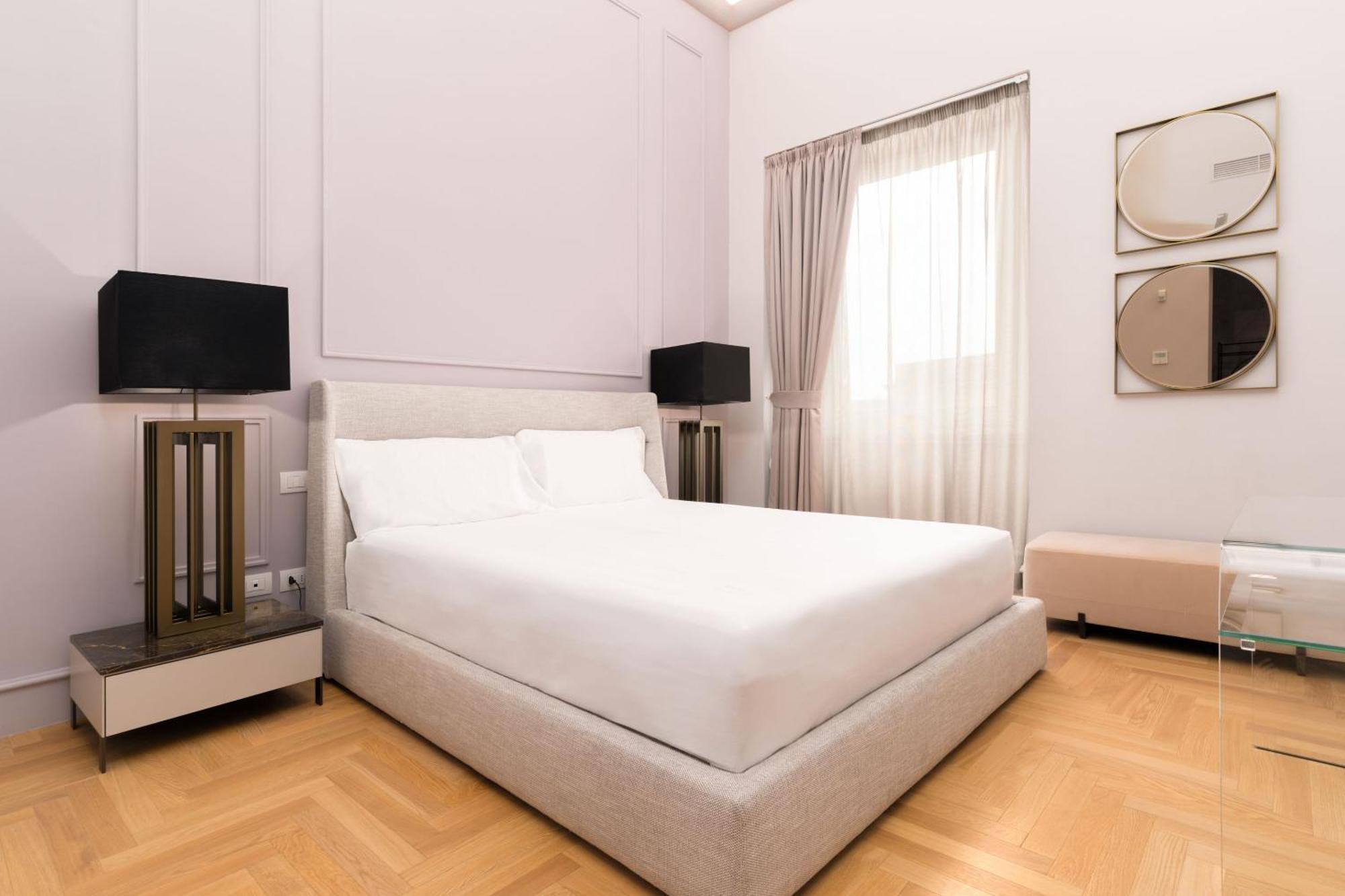Limehome Lecce Palazzo Bn Zewnętrze zdjęcie