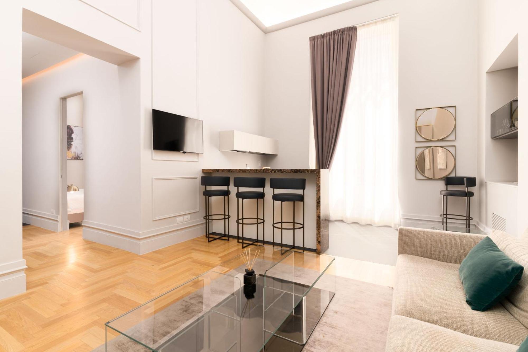 Limehome Lecce Palazzo Bn Zewnętrze zdjęcie