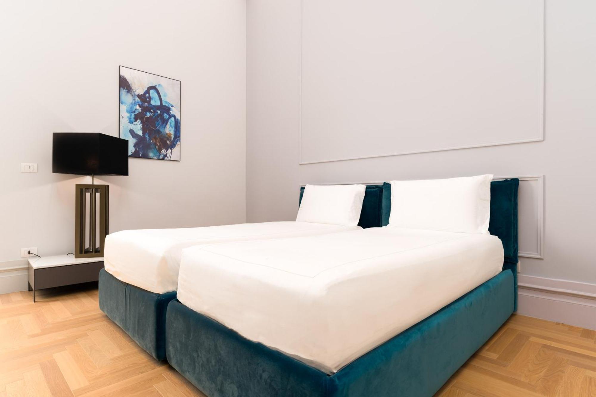 Limehome Lecce Palazzo Bn Zewnętrze zdjęcie